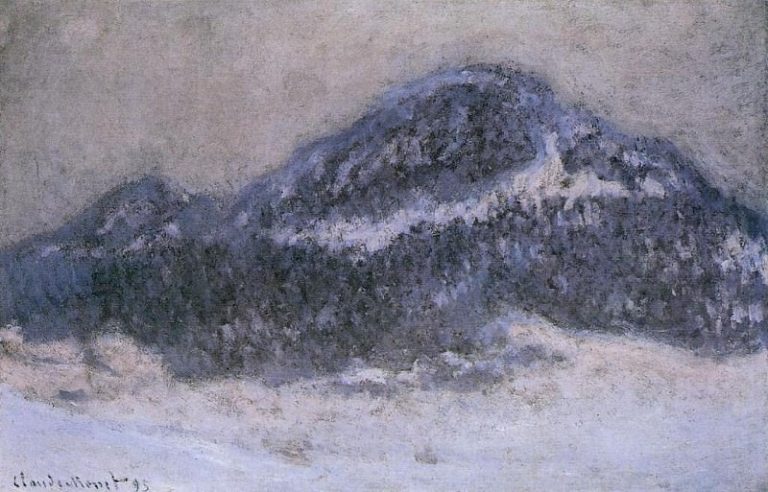 Гора Кольсаас в туманную погоду картина